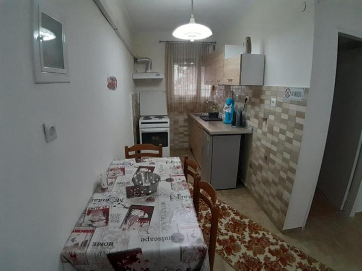 kosta's apartment 2 - 1