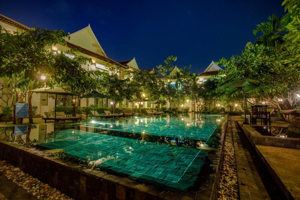 Bazén v ubytování Tanei Angkor Resort and Spa nebo v jeho okolí