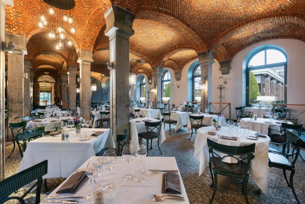 Restaurace v ubytování Van der Valk Waterloo