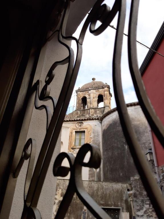 Fotografia z galérie ubytovania Tra i Vicoli di Aci v destinácii Acireale