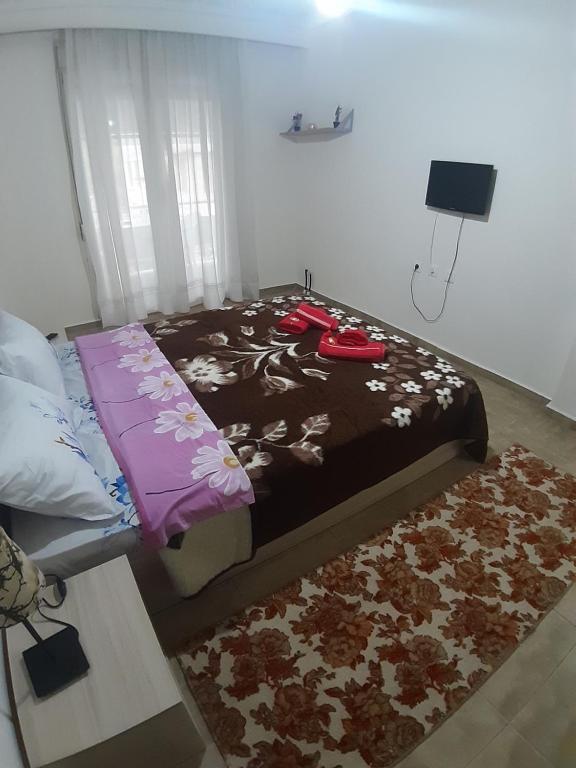 kosta's apartment 2 - 6