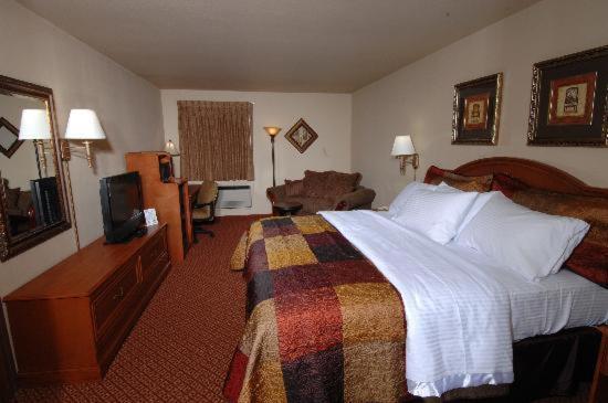 All American Inn & Suites Branson, Branson