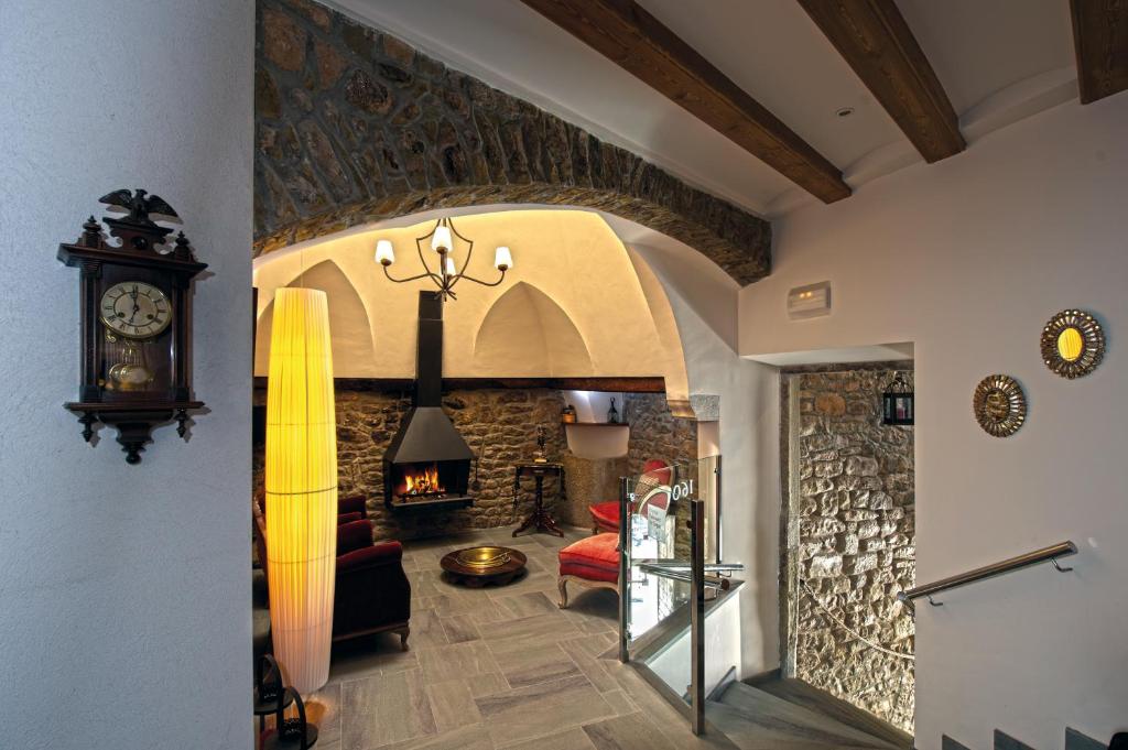 Fotografie z fotogalerie ubytování Hostal Palouet de Segarra v destinaci Masoteras