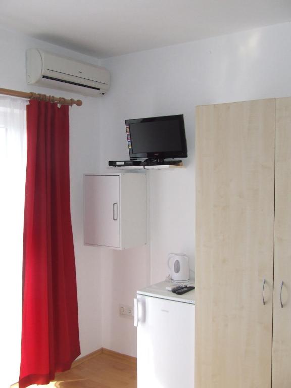 Rooms and Apartments Ana - 19