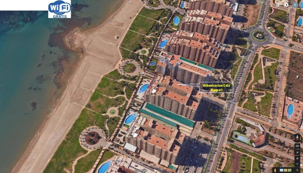 カバネスにあるApartamento 1ª Línea de mar en Marina d'Or con césped y playa [Familiar]の建物と水の都市図