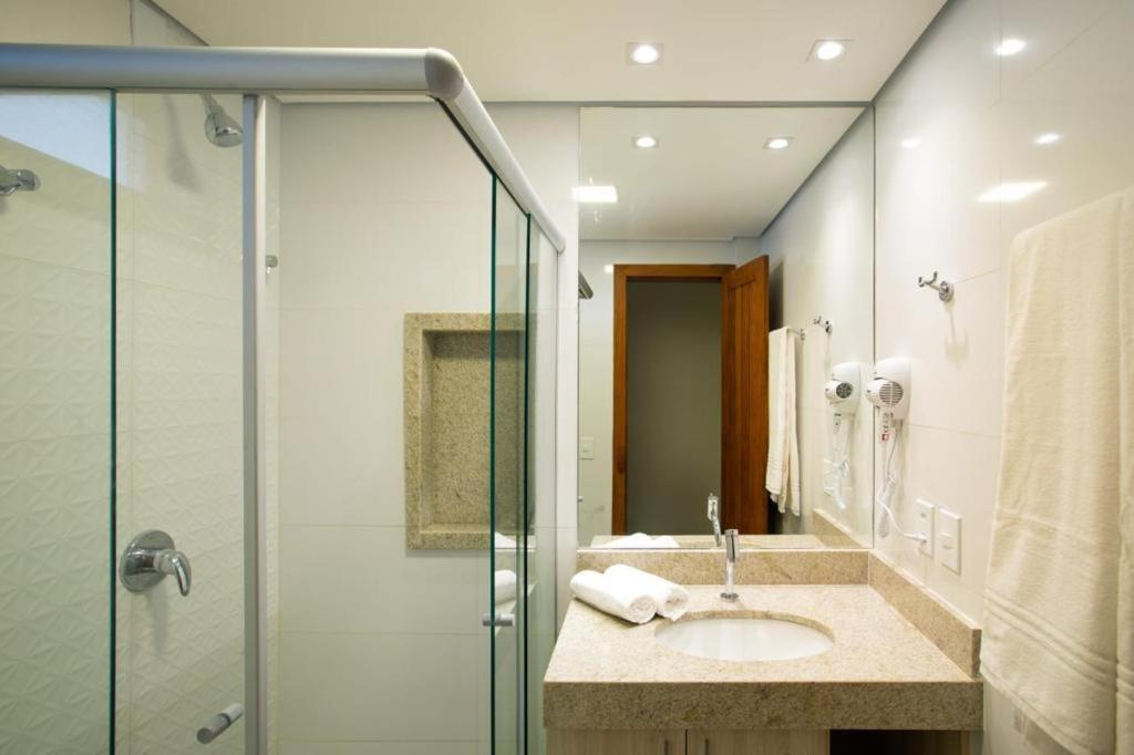  Encantos de Itaperapuã