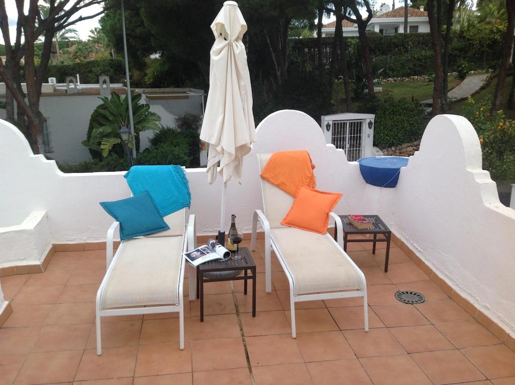 Posedenie v ubytovaní Casa Romero - Beautiful Villa, Best Corner by Pools,Resort Facilities, Full Kitchen, 3 Terraces, Internet