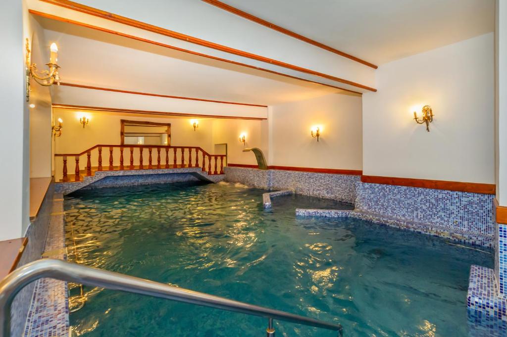 Hotel Imparatul Romanilor Hotel & SPA - Resim 23