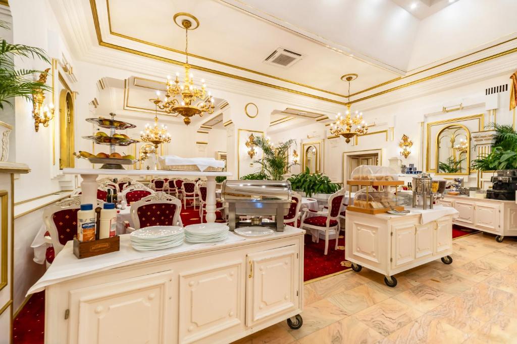 Hotel Imparatul Romanilor Hotel & SPA - Resim 11