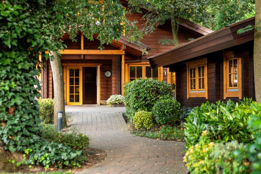 Zahrada ubytování Waldhotel Tannenhäuschen