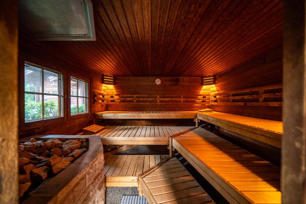 Fotografie z fotogalerie ubytování Waldhotel Tannenhäuschen v destinaci Wesel