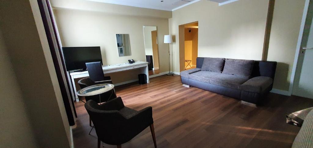 Park Hotel Hamburg Arena - Resim 5