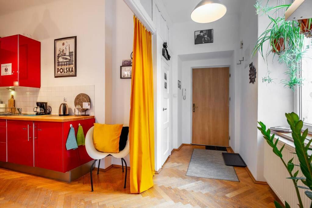 Fotografia z galérie ubytovania Blue Peace-apartment with FREE PARKING in center for 1-6 people v Krakove