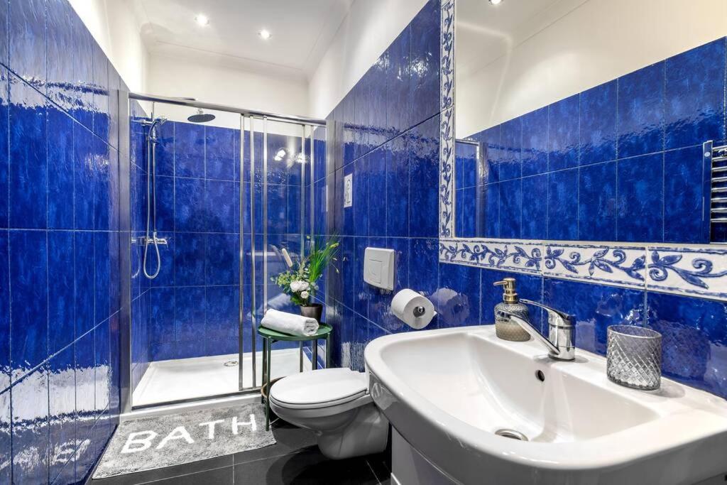 Fotografia z galérie ubytovania Blue Peace-apartment with FREE PARKING in center for 1-6 people v Krakove