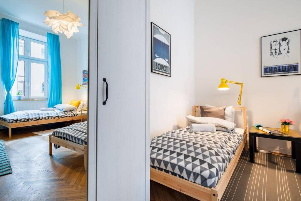 Fotografia z galérie ubytovania Blue Peace-apartment with FREE PARKING in center for 1-6 people v Krakove