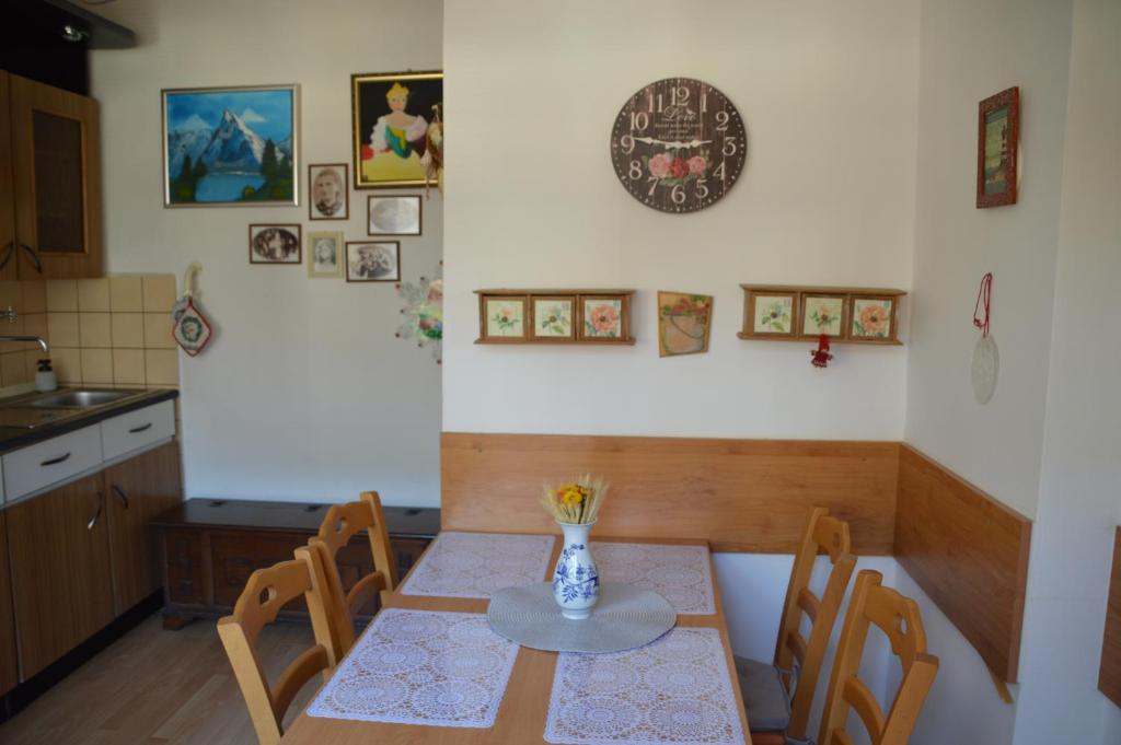 Apartmány Petronela - Apartamento De Una Habitación