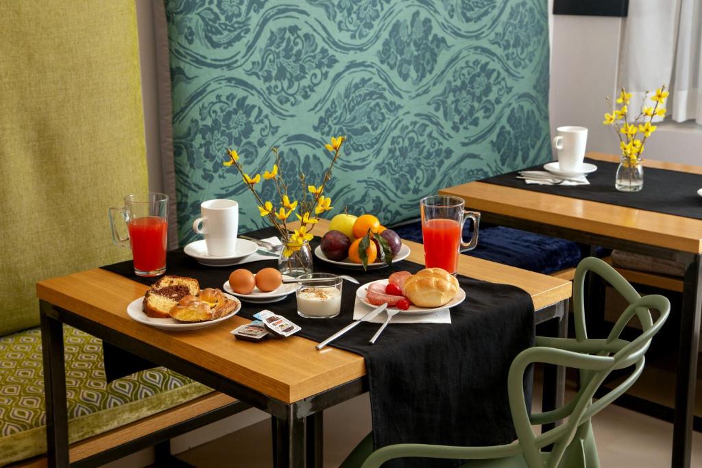 Đồ ăn tại/gần khách sạn