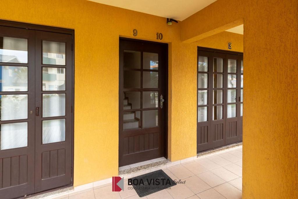  Apartamento p/ 8 Pessoas na Praia Bombas - AN 09