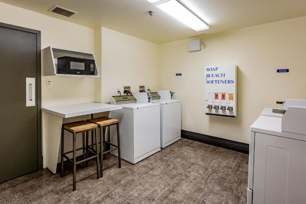 Motel 6-Saskatoon, SK - Resim 26