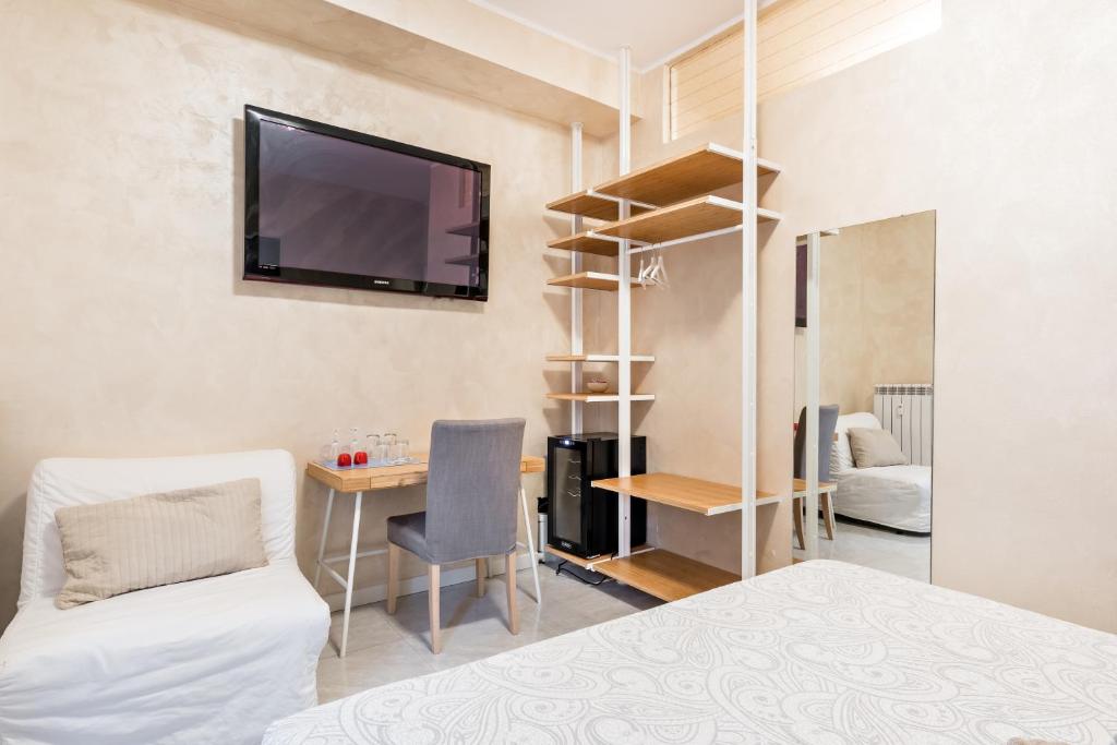 Postel nebo postele na pokoji v ubytování Gold House 2