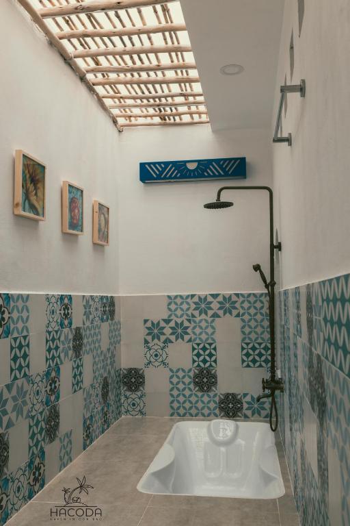 Koupelna v ubytování Hacoda Homestay