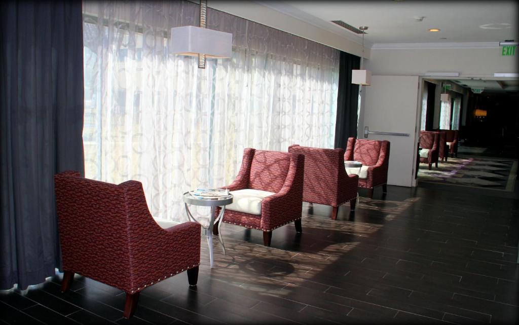 Posezení v ubytování Holiday Inn Princeton by IHG