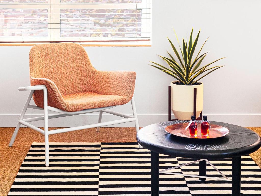 Hotel June West LA, a Member of Design Hotels - Apartment Suite