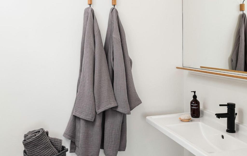 Hotel June West LA, a Member of Design Hotels - Spacious Double Queen