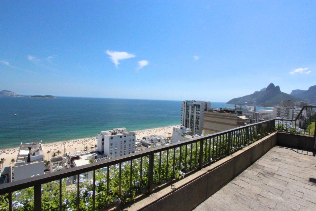  Tiffany's Ipanema 076MA