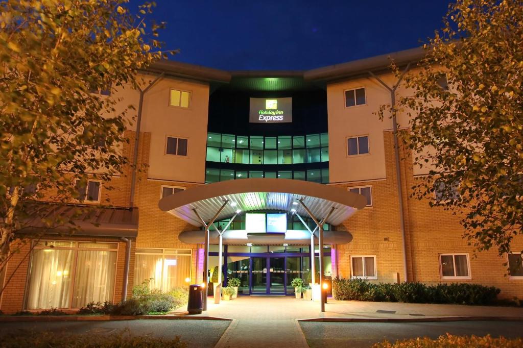 Holiday Inn Express Southampton - M27, J7 by IHG - Resim 25