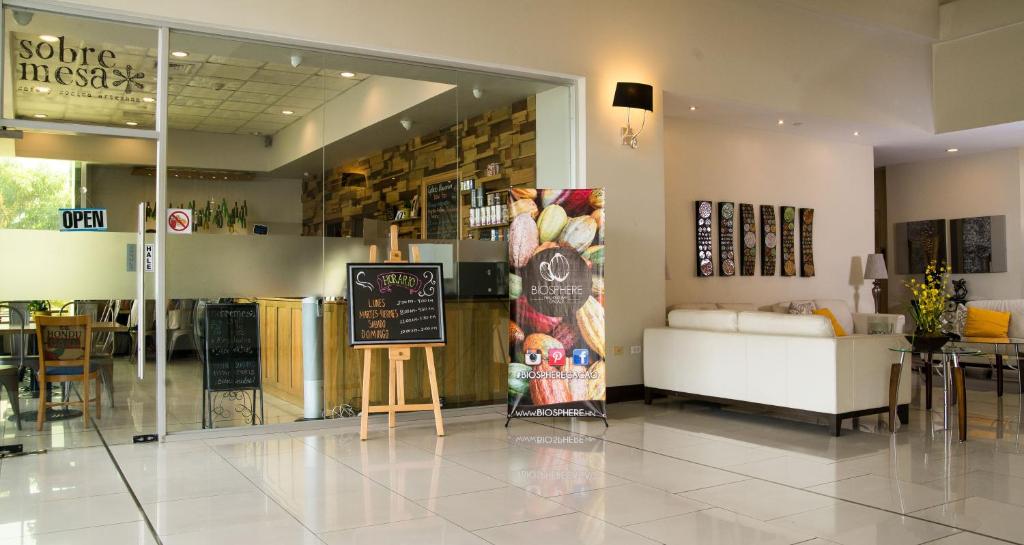 Posezení v ubytování Intercity Hotels San Pedro Sula