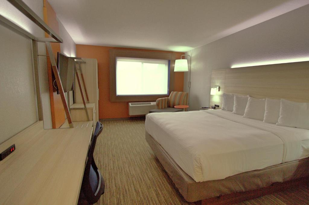 Holiday Inn Express Sedona - Oak Creek by IHG photo