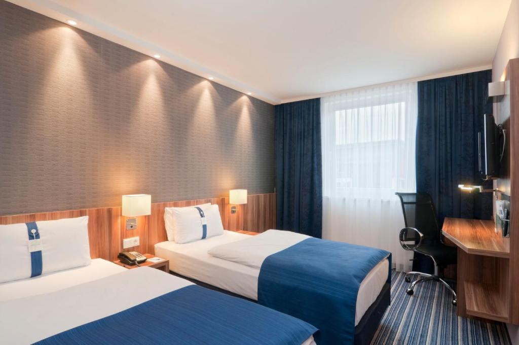 Holiday Inn Express Toulon - Est by IHG - 标准双床间 - 带免费早餐