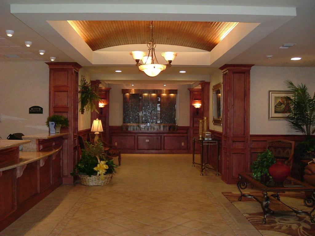 Vstupní hala nebo recepce v ubytování Holiday Inn Express & Suites - Pharr by IHG