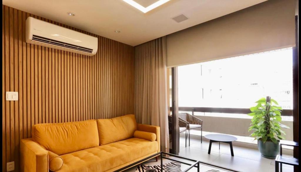 Lorena Residência- aptos-44 - 72 - 125 - Apartamento Com Varanda