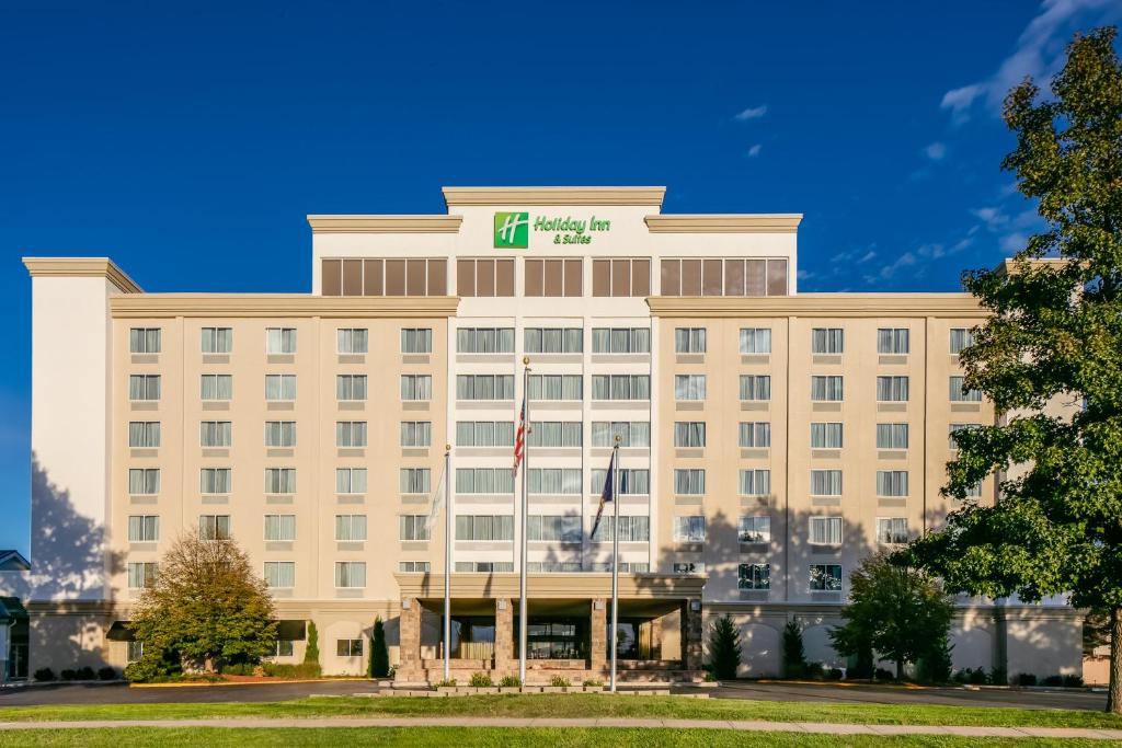 a rendering of the hampton inn niagara falls at Holiday Inn Hotel & Suites Overland Park-West, an IHG Hotel in Overland Park