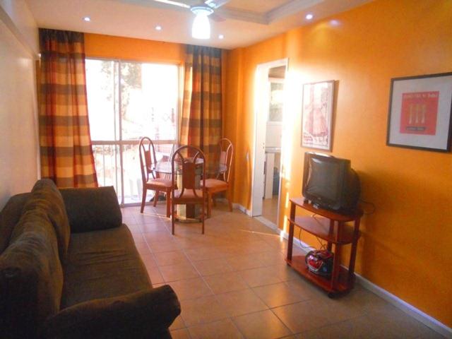  Excelente Apartamento 1/4 e Sala na Barra