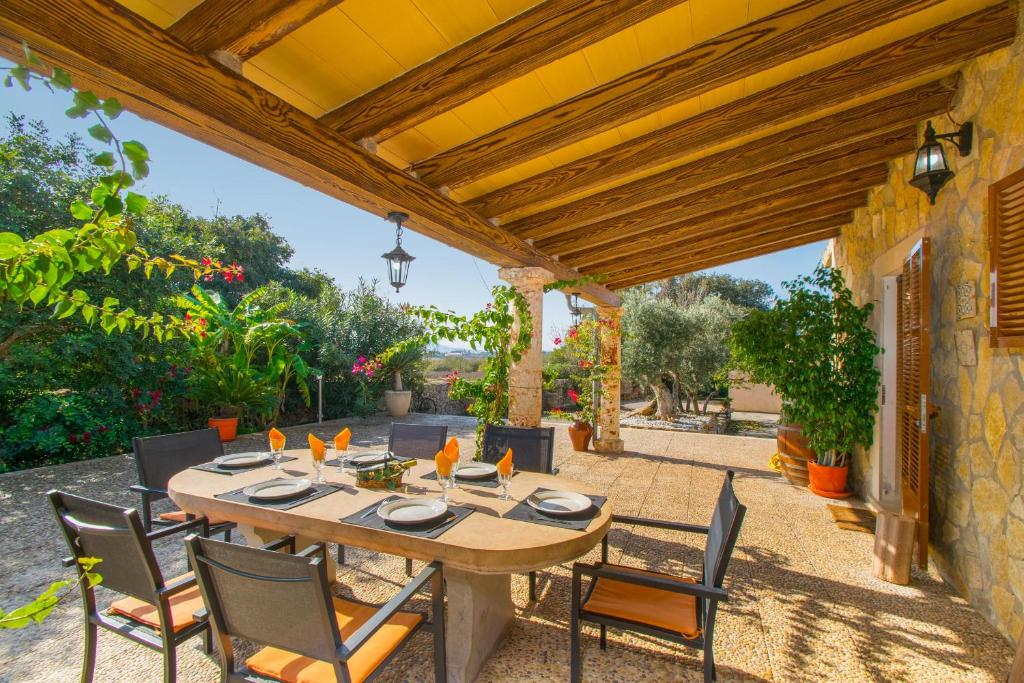 Vonkajšia záhrada v ubytovaní Finca SA ROTA by Mallorca Villa Selection
