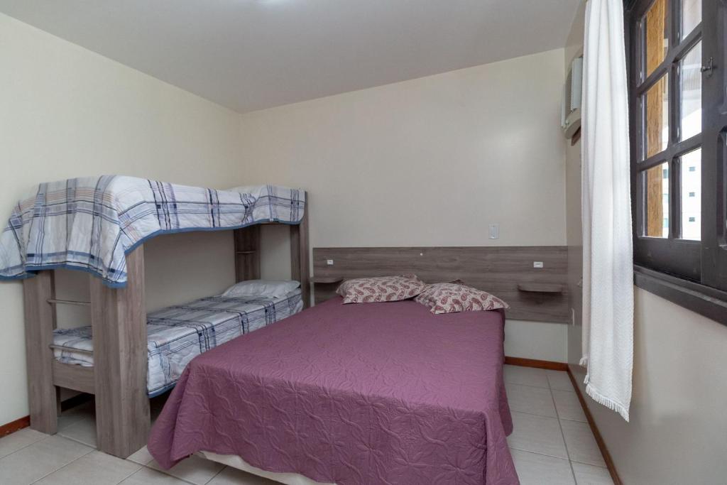  Apartamento 2 Dormitórios A 190 Metros Da Praia De Bombas - AN 06