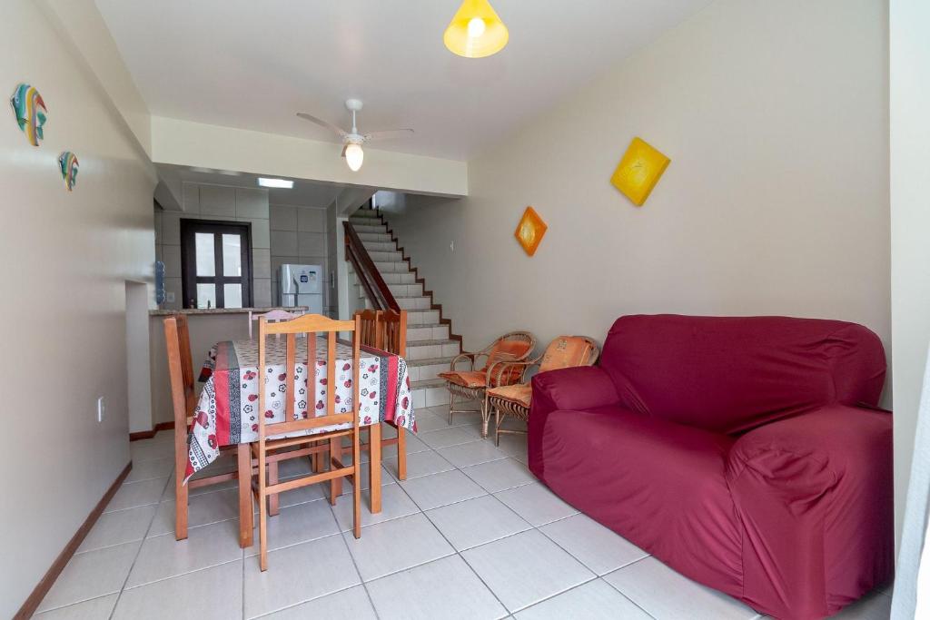  Apartamento 2 Dormitórios A 190 Metros Da Praia De Bombas - AN 07