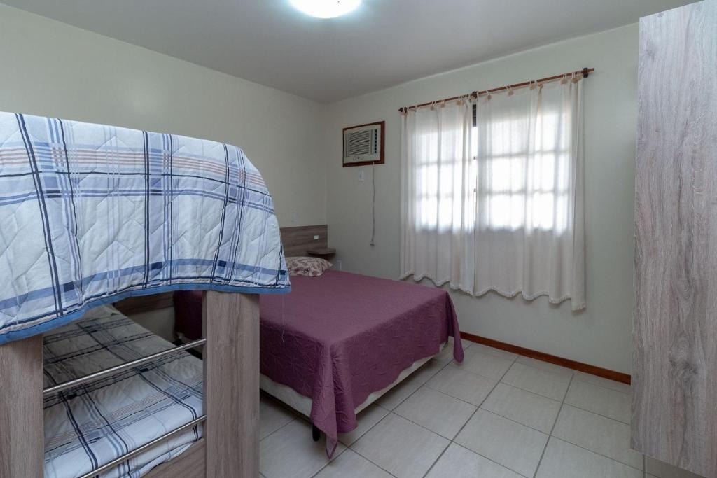  Apartamento 2 Dormitórios A 190 Metros Da Praia De Bombas - AN 07