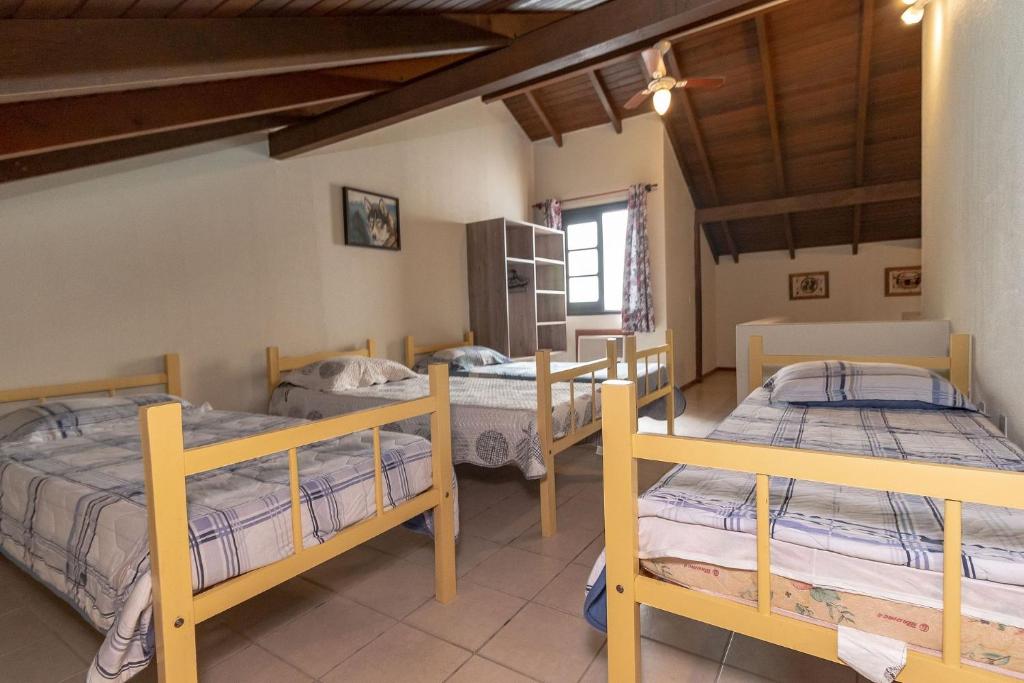  Aluguel Apartamento 8 pessoas em Bombinhas/SC Praia Bombas