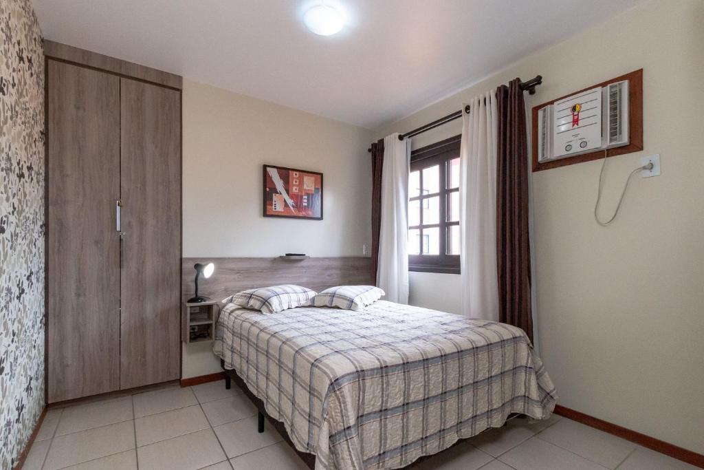  Aluguel Apartamento 8 pessoas em Bombinhas/SC Praia Bombas AN 12