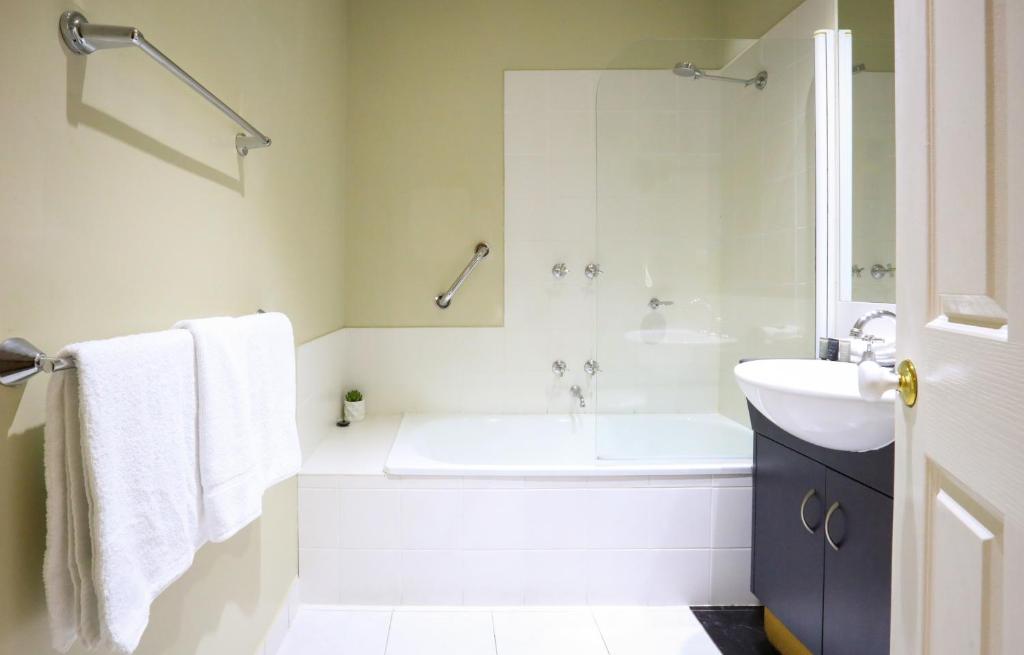 
Two-Bedroom, One-Bathroom Standard Apartment
