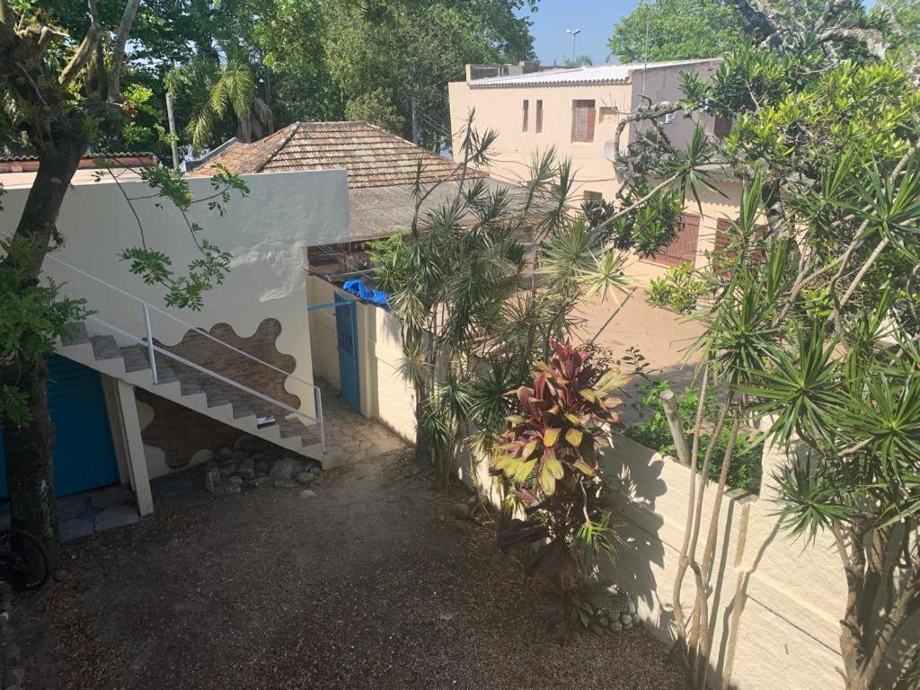 Ap beira da Praia das Ondinas