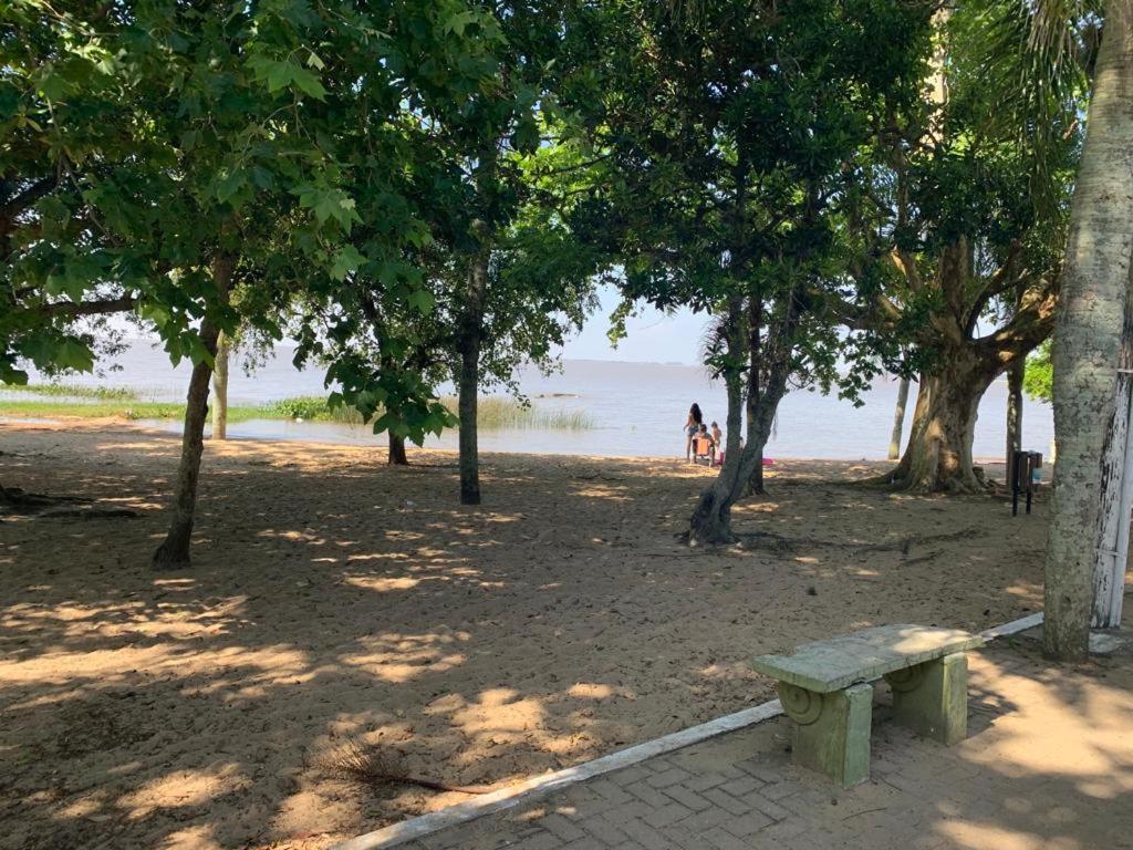  Ap beira da Praia das Ondinas
