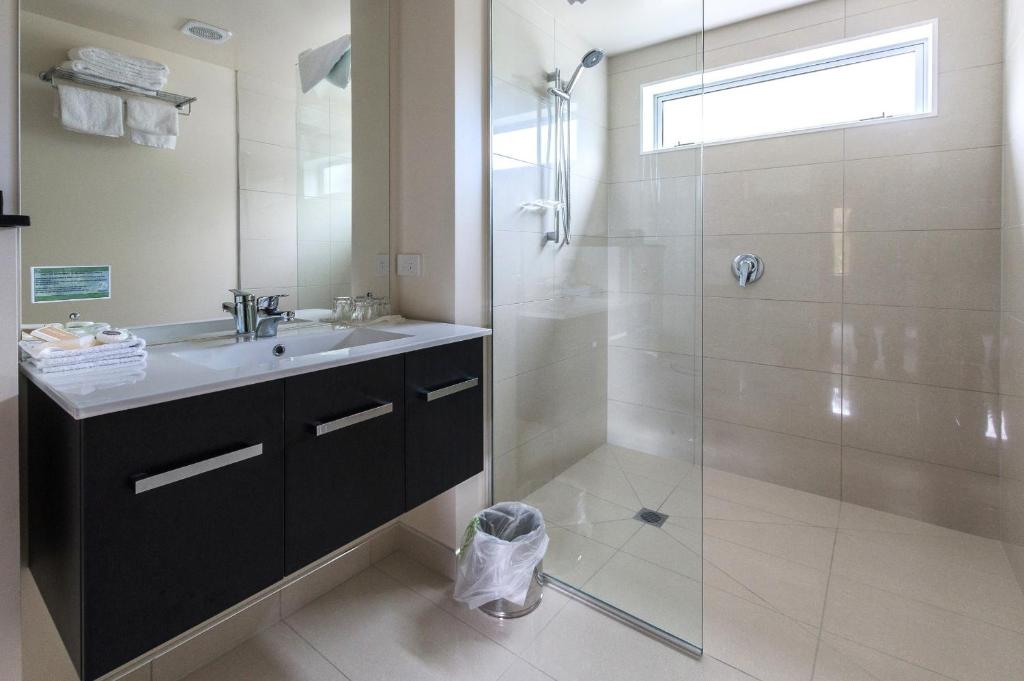 Distinction Te Anau Hotel & Villas - Resim 17