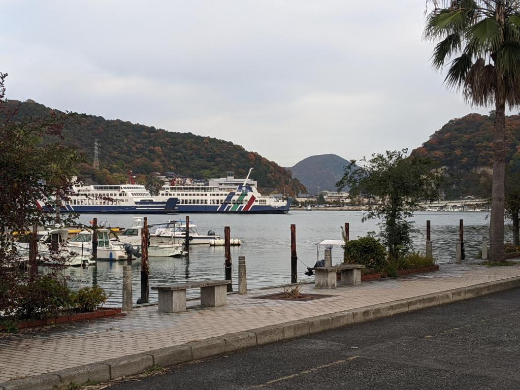 Fotografie z fotogalerie ubytování The English Clubゲストハウス v destinaci Hinase