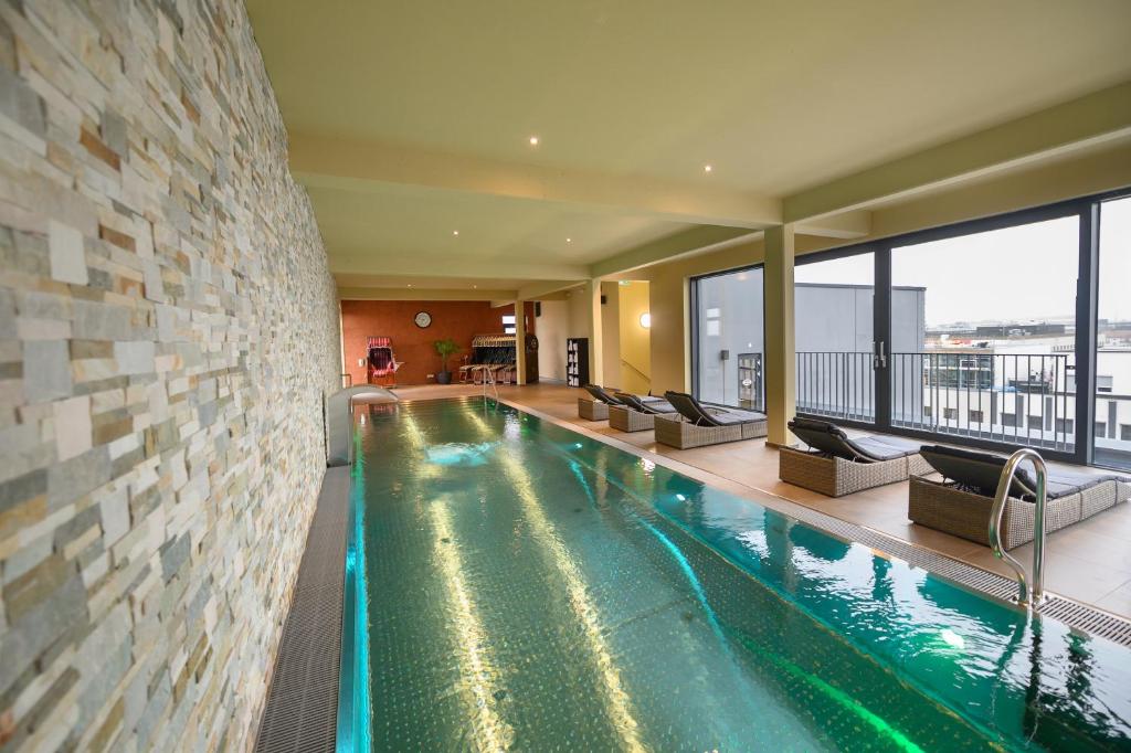 Bazén v ubytování premium by GS Hotel nebo v jeho okolí