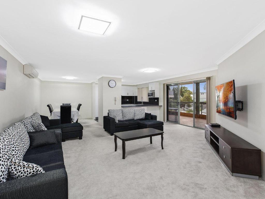 Mariners Apartment 21, The Entrance (updated prices 2024)